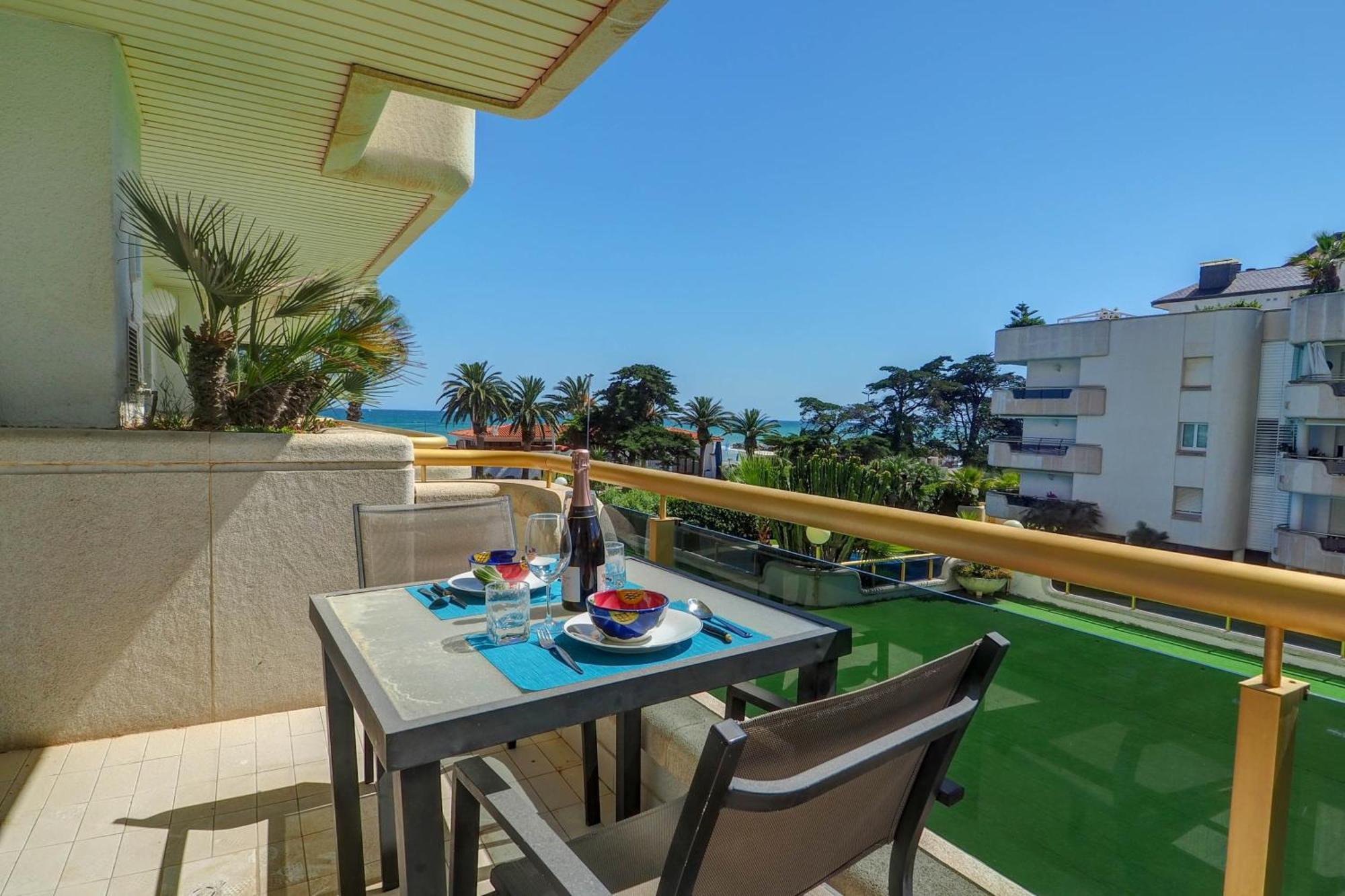 Mediterraneo Seaview Apartment By Hello Homes Sitges Extérieur photo