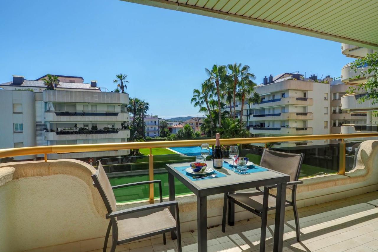 Mediterraneo Seaview Apartment By Hello Homes Sitges Extérieur photo